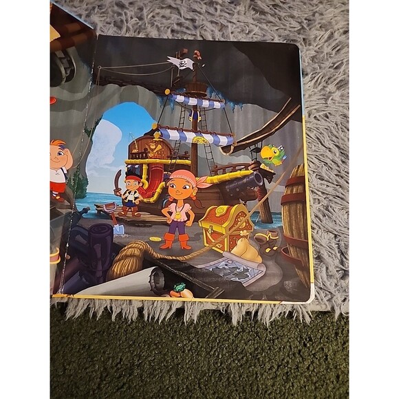 First Look and Find : Jake and the Never Land Pirates by Disney Junior, Book - Picture 5 of 10